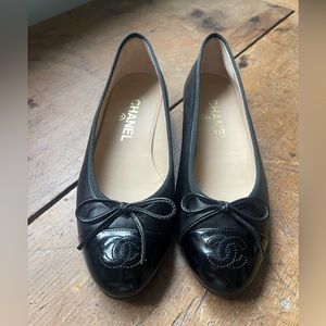 Authentic Ballerina CHANEL 5 1/2